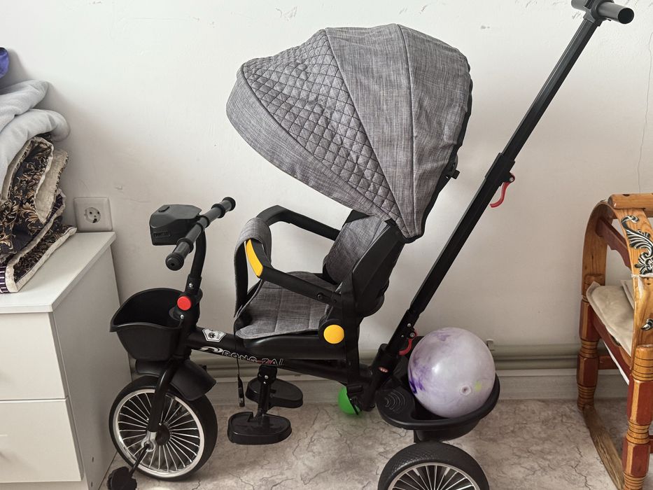 Детский трехколесный велесипед