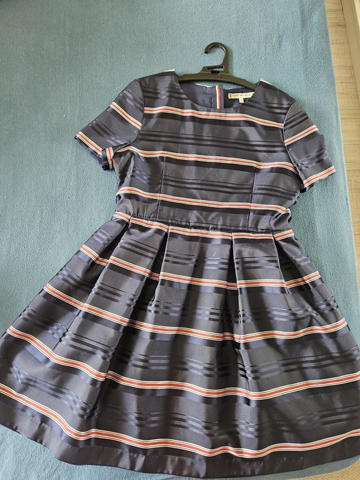 Маркова рокля Tommy Hilfiger