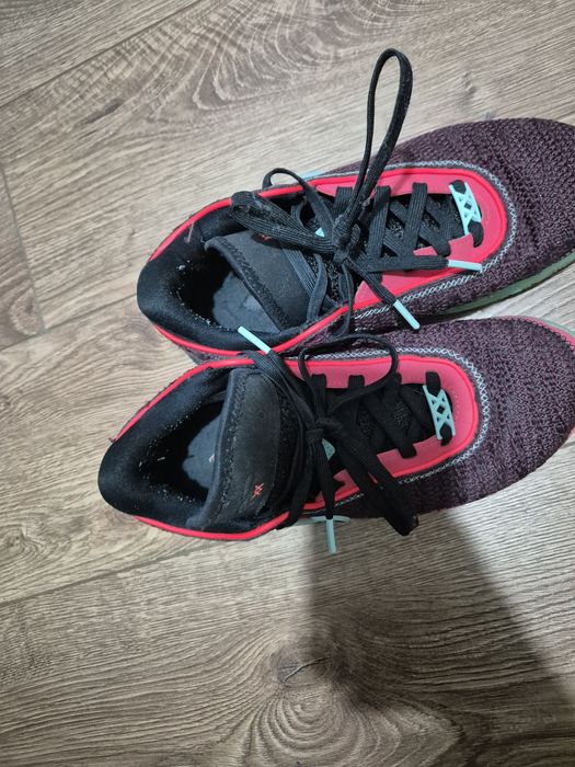 Adidasi sport  stare impecabila