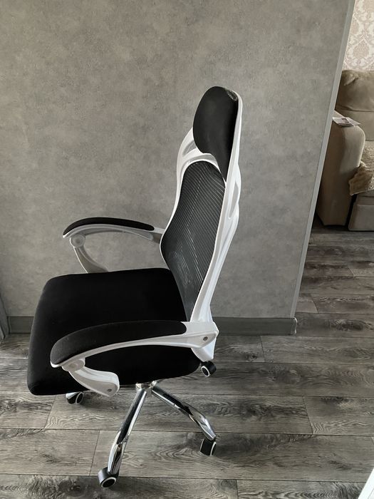 Кресло офисное сетчатое