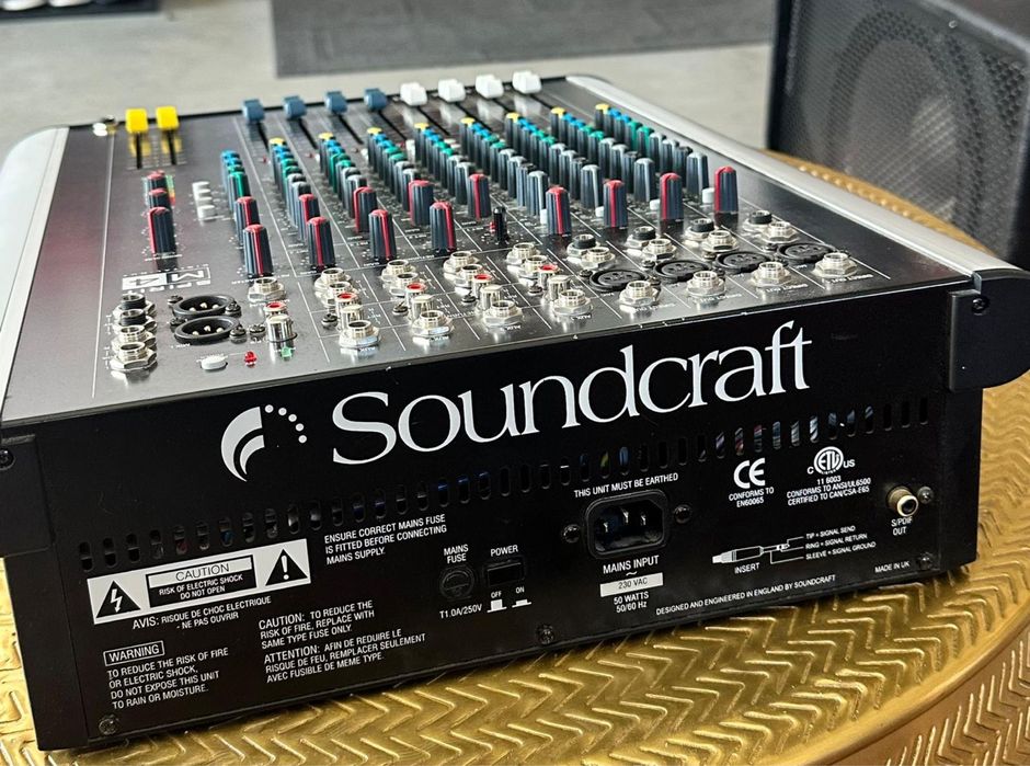 2xElectrovoice ZLX-12P + mixer Soundcraft