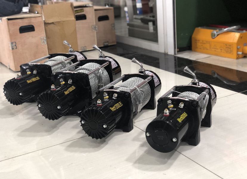 Лебетка эвакуатор Лбс