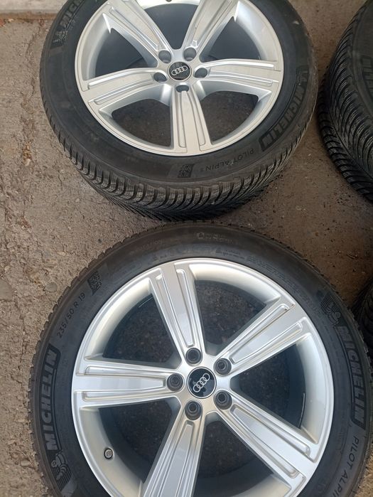 4 jante originale Audi R19 echipate Michelin 235/50 R19 dot 4422
