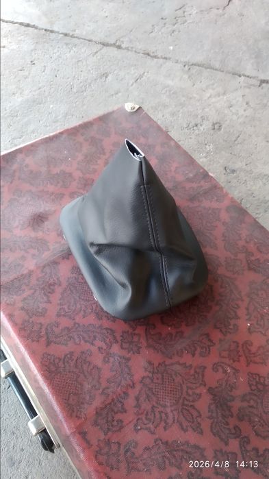 Кожух БМВ е34 пыльник БМВ е34