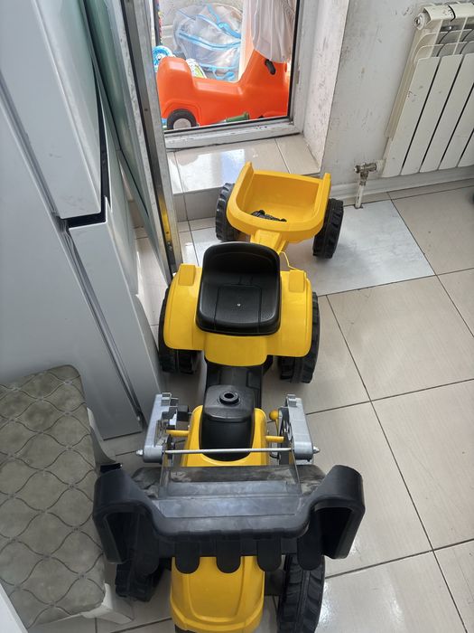 продам трактор детский