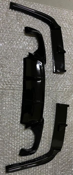 Дифузьор за бмв ф10 ф11 м тех / добавка за задна броня / bmw f10 f11 diffuser / добавки