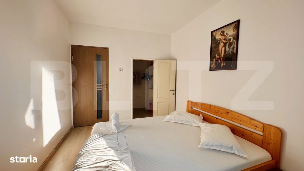 Apartament cu 3 camere, decomandat, etaj 3/4, dubla orientare, Rogeriu
