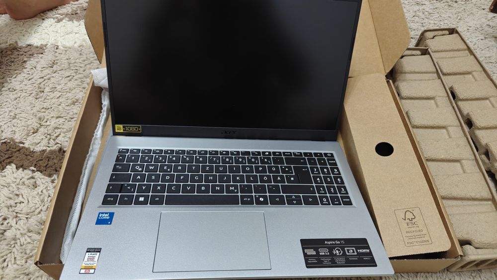 Laptop Acer Aspire Go 15 AG15-72P-5903 156 FHD Intel Core i5 16GB RAM 512GB SSD Argintiu