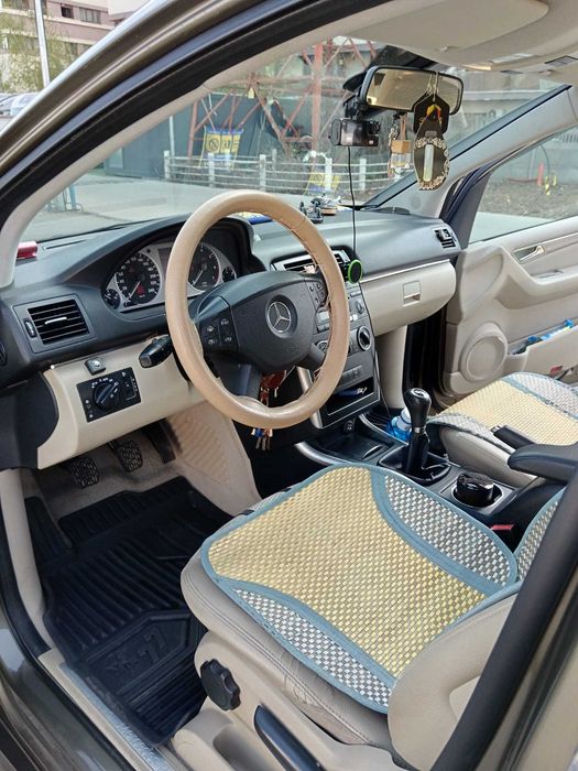 MERCEDES-BENZ B-Class 2011 — imagine 4