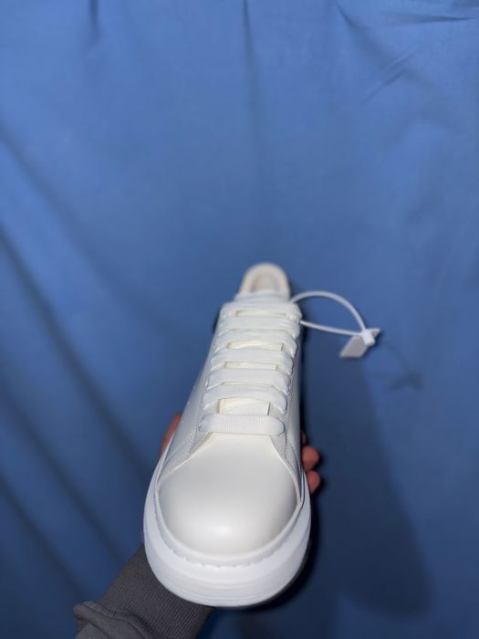 adidasi Alexander McQueen marimea 44