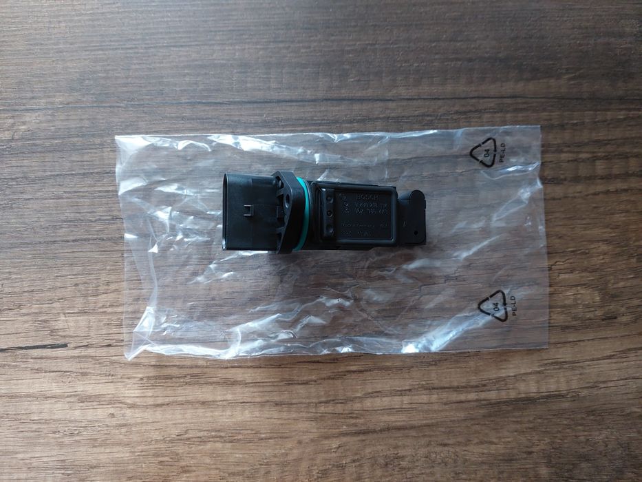 Дебитомер / MAF Sensor 06A 906 473 за Audi/Passat B5, Golf Mk4