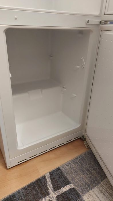 Холодильник BOSCH