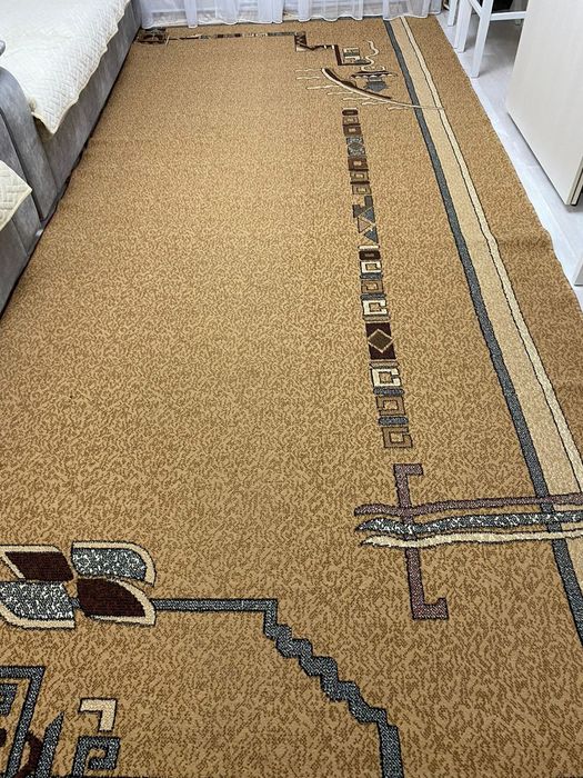 Продам ковёр. Состояние хорошее