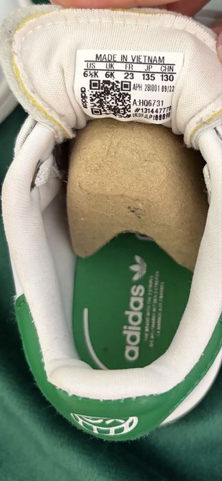 Adidas Stan Smith x Andre Saraiva XO.