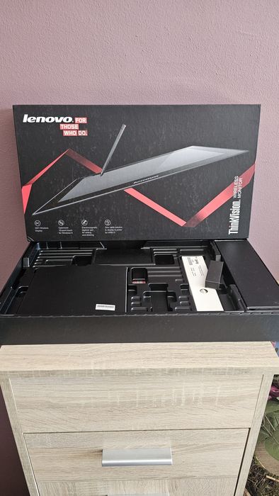 Лаптоп Lenovo T530i SSD 1TB i5 8GB RAM + LT1423p Монитор + Екстри