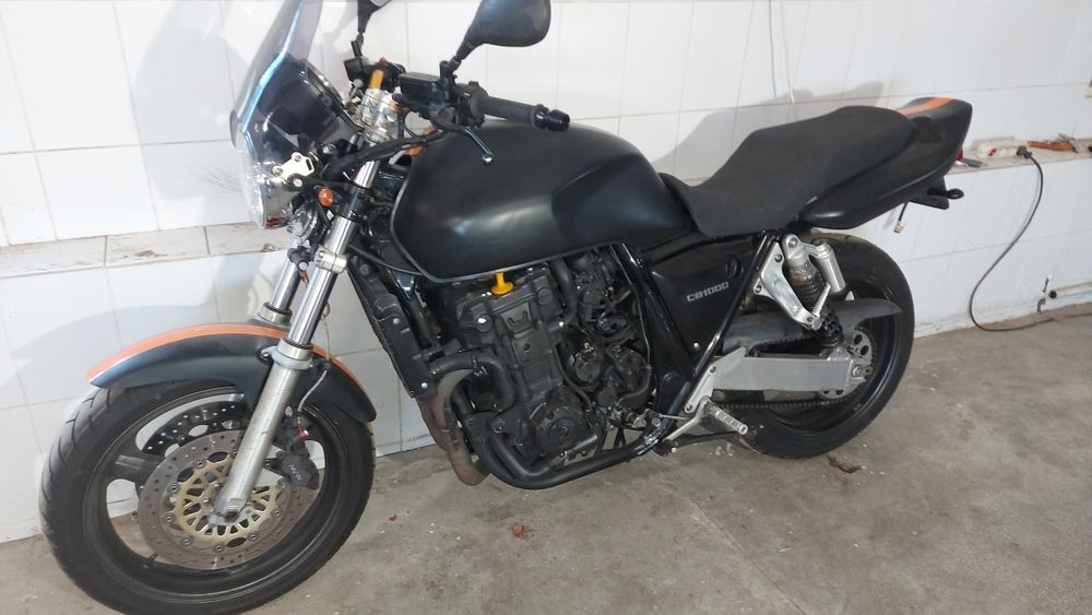 Honda CB 1000 BigOne superfour PC30 din 1995