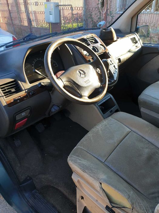 Mercedes V-Class 2002 2.2