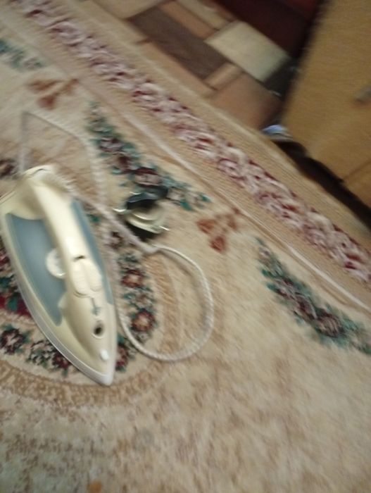 Утюг на запчасти