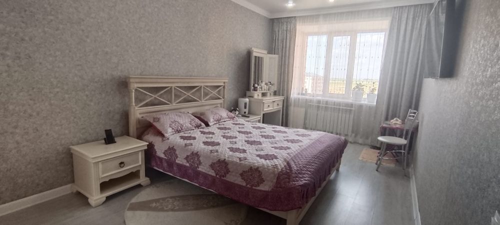 Продам 4-комн квартиру на Муканова