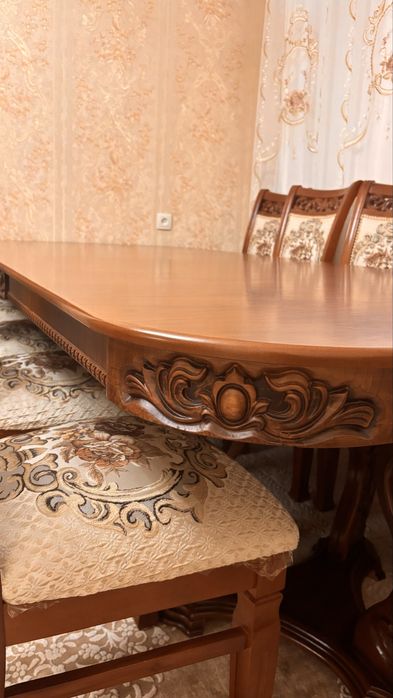 Premium stol stul to’plami