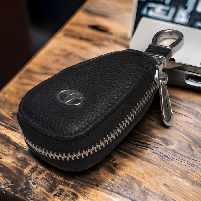 ключодържател за кола в калъф от естествена кожа бмв ауди мерцедес