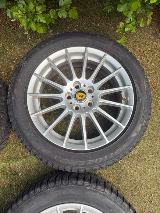 Roți R17 cu anvelope 205/55/R17 Pirelli iarnă