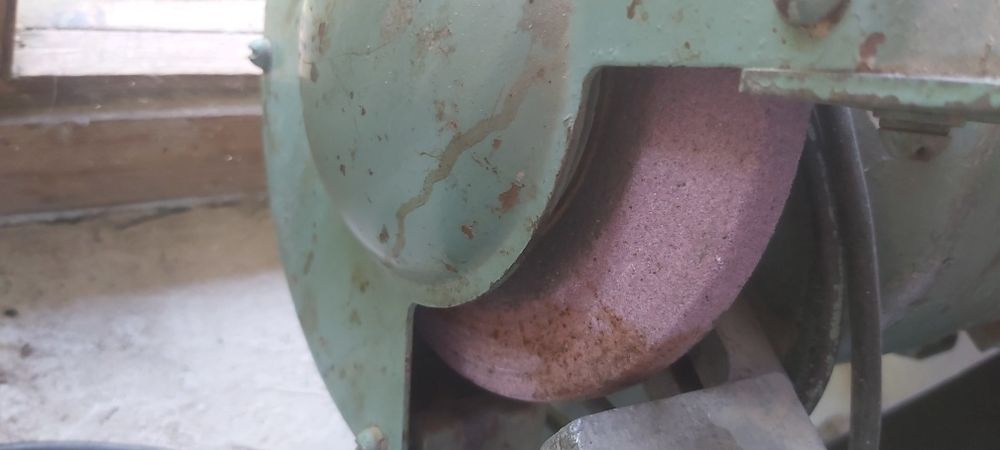 Продам точило производство СССР.