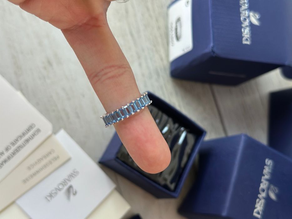 Inel Swarovski Matrix 52, tăietură bagheta, albastru, placat cu rodiu