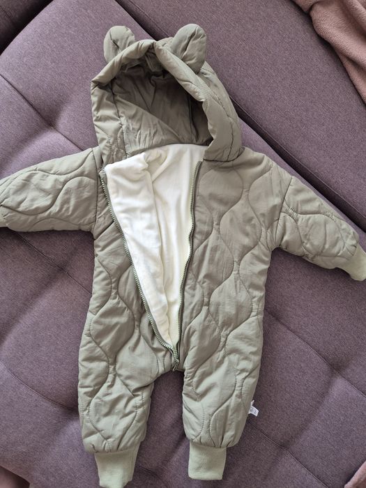 Продам комбинезон демисезонный