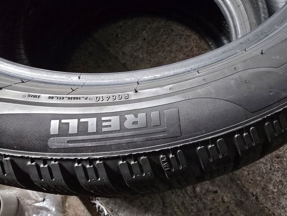 Pirelli 215/50 R19 93T MS iarnă