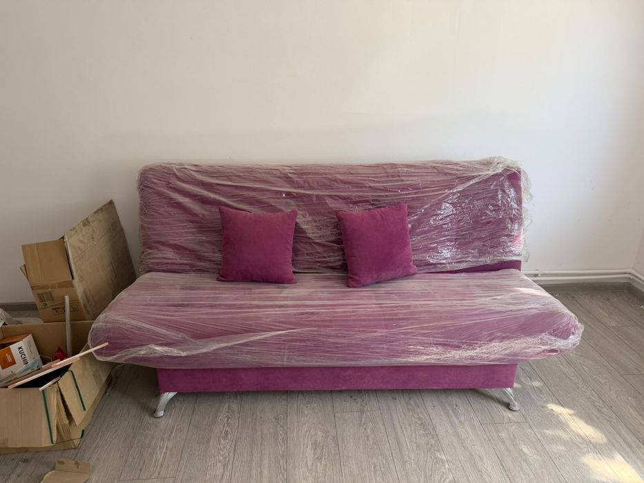 Canapea extensibila living fucsia
