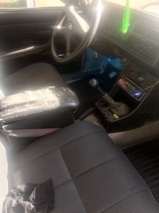 Автомобиль ВАЗ 2107