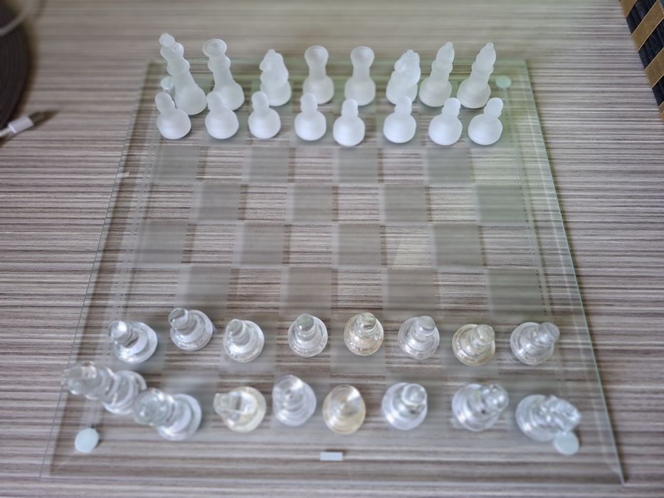 Стъклен шах за игра