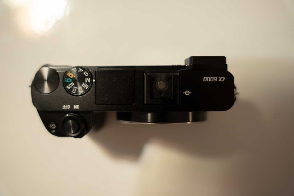 Camera Sony a6000