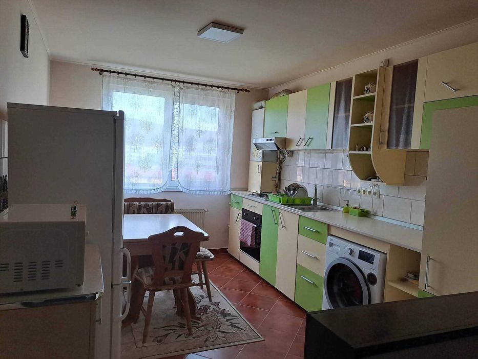 Vând apartament