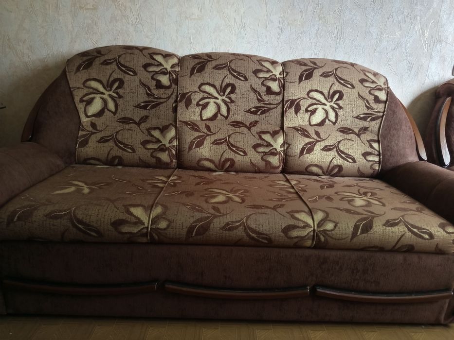 Диван и кресла продажа