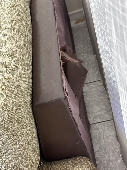 Продавам ъглов диван