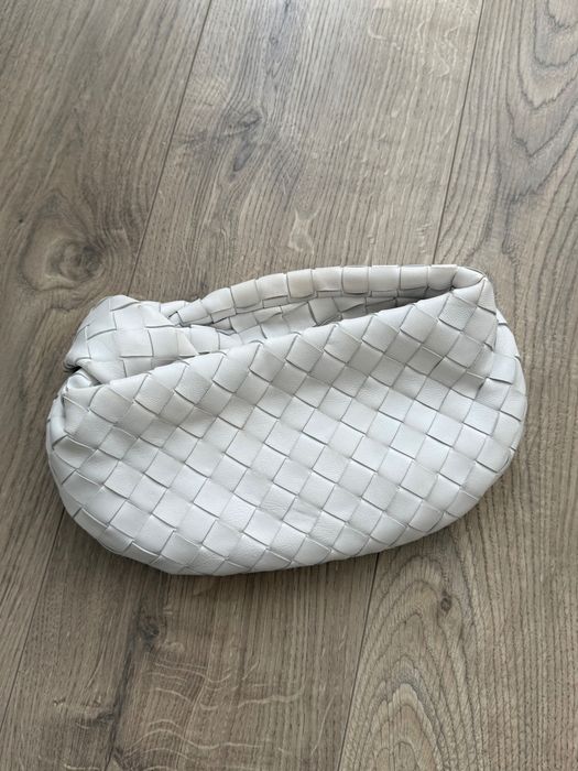 Bottega Veneta Mini Jodie бяла естествена кожа