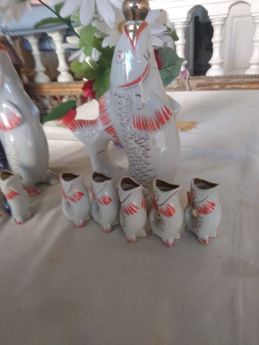 Baliq kamolekt oq rang va kok rang