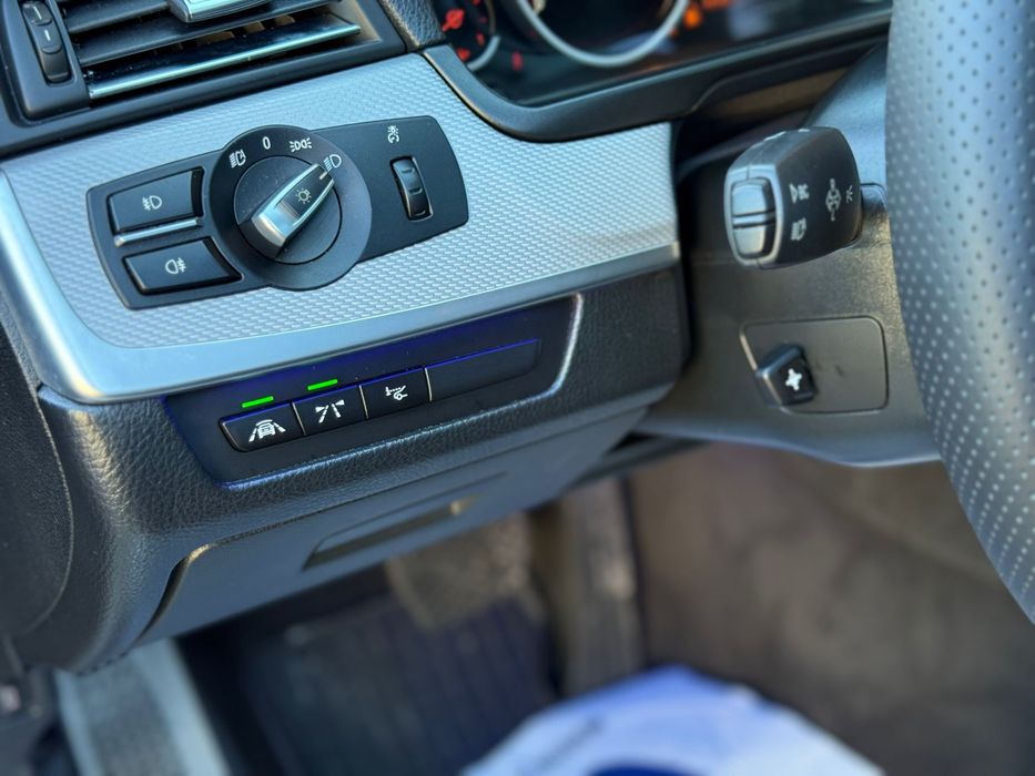 Vând BMW 530xd LCI M pachet pe serie, 3 butoane, Trapa, Ceasuri digitale, RAR Efectuat
