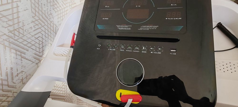 Беговая дорожка Genau модель Airflex a8