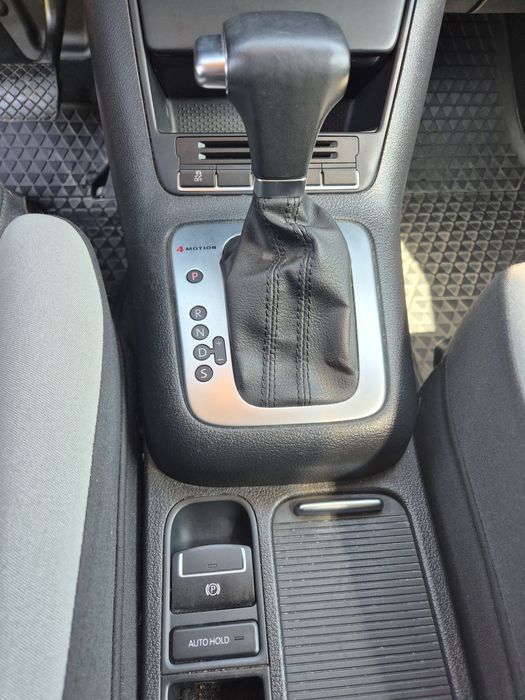 VOLKSWAGEN Tiguan 2010 — imagine 4