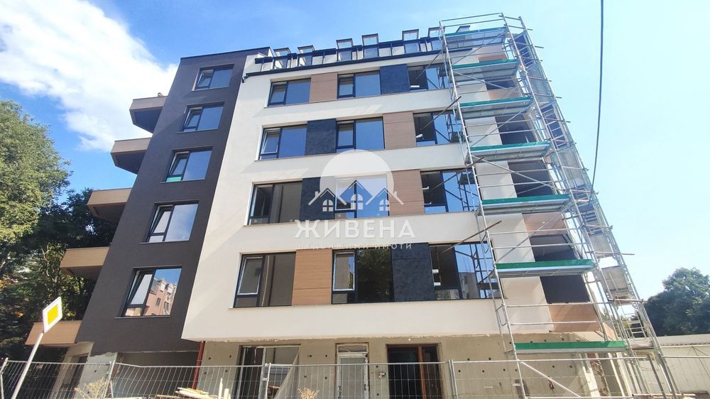 Продава се Тристаен апартамент в Варна, Базар Левски - 83 кв.м за 2509 €/кв.м - Снимка #1