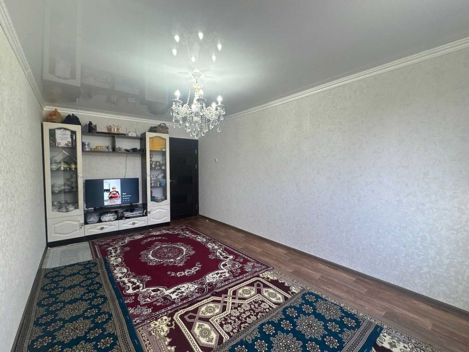 Продам 2х комн квартиру на 7 мкр ЦЕНТР города помощь в ипотеке