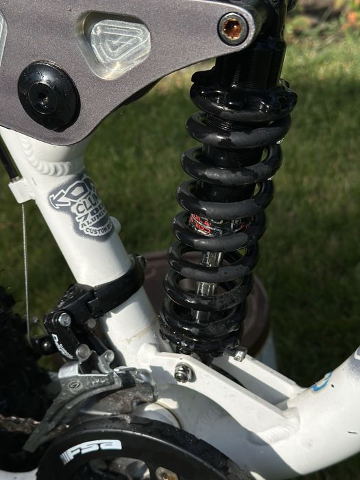 Kona Stinky 2009 Downhill Full Suspension