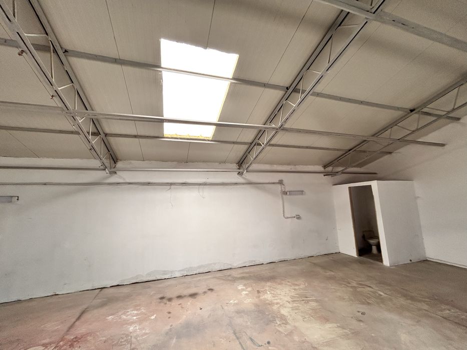 Hala/Depozit de 100 mp renovat de inchiriat in Pantelimon