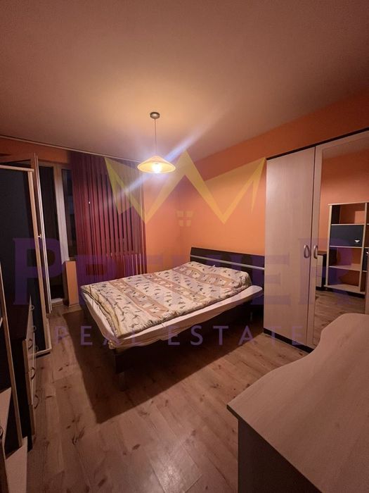 Дава се под наем Тристаен апартамент в Варна, Възраждане 1 - 108 кв.м за 484.5 € - Снимка #7