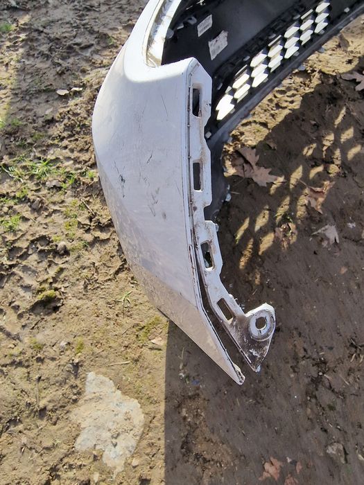 VW UP facelift 2019 предна броня