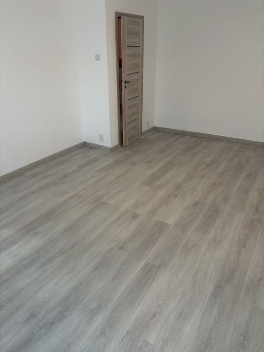 Propietar Vand Garsoniera Bucuresti Mall Vitan