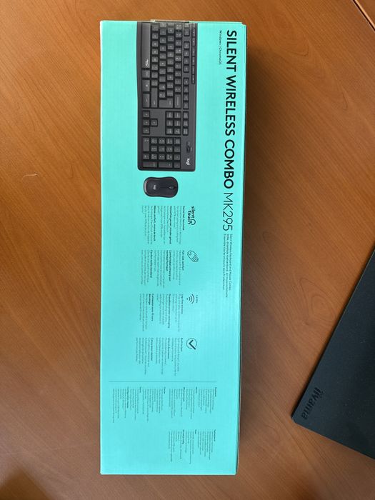 Продам клавиатуру Logitech MK295 Silent Wireless Combo - GRAPHITE - RU